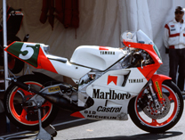 YZR250(0WB9)