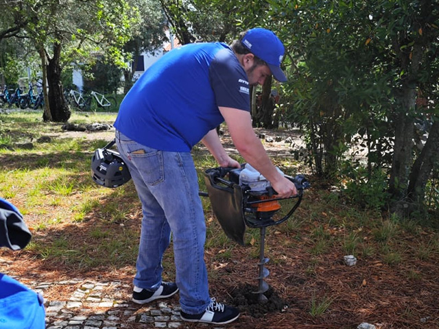 Constructing a new environmentally friendly fence at Yamaha Motor Portugal headquarters