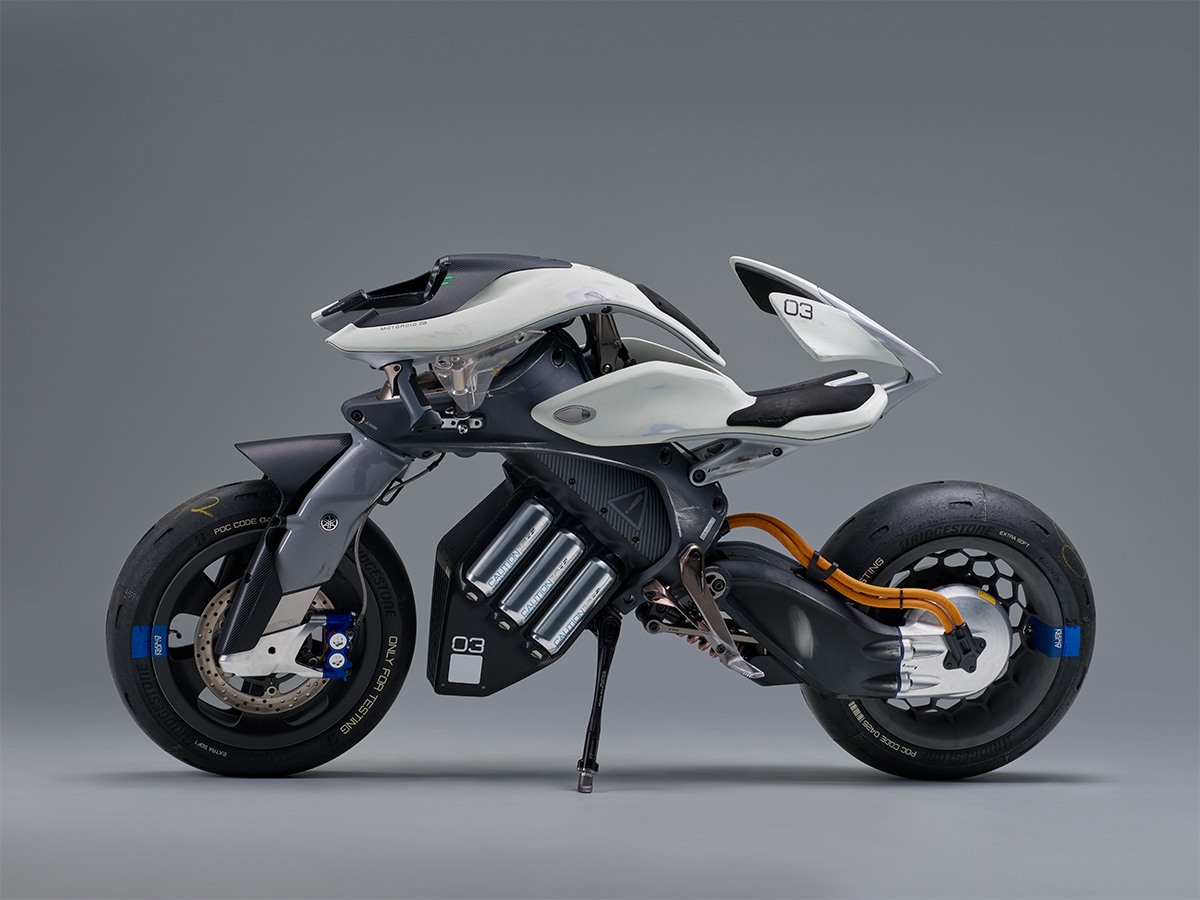 MOTOROiD Yamaha  Motor  Design Yamaha  Motor  Co Ltd 