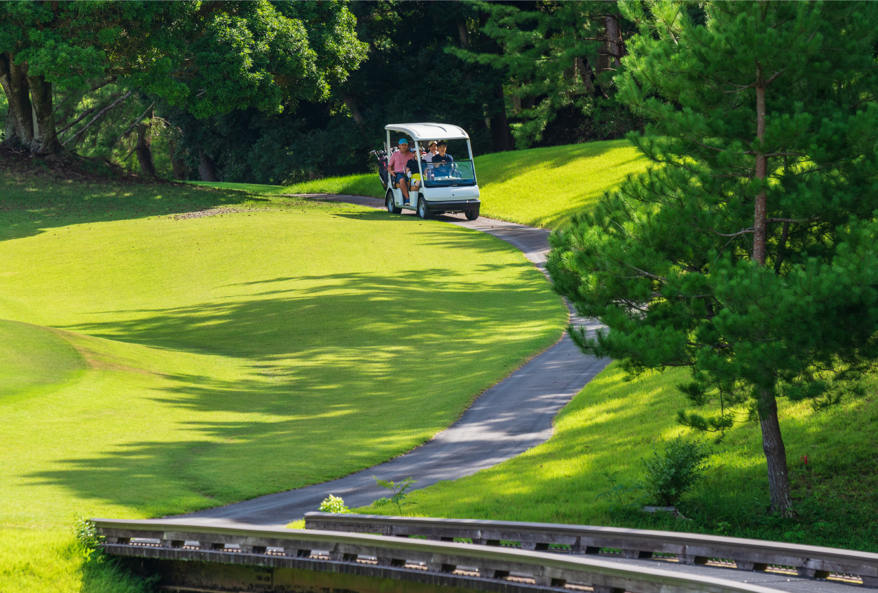 Introduction of the five-seater G-series golf car