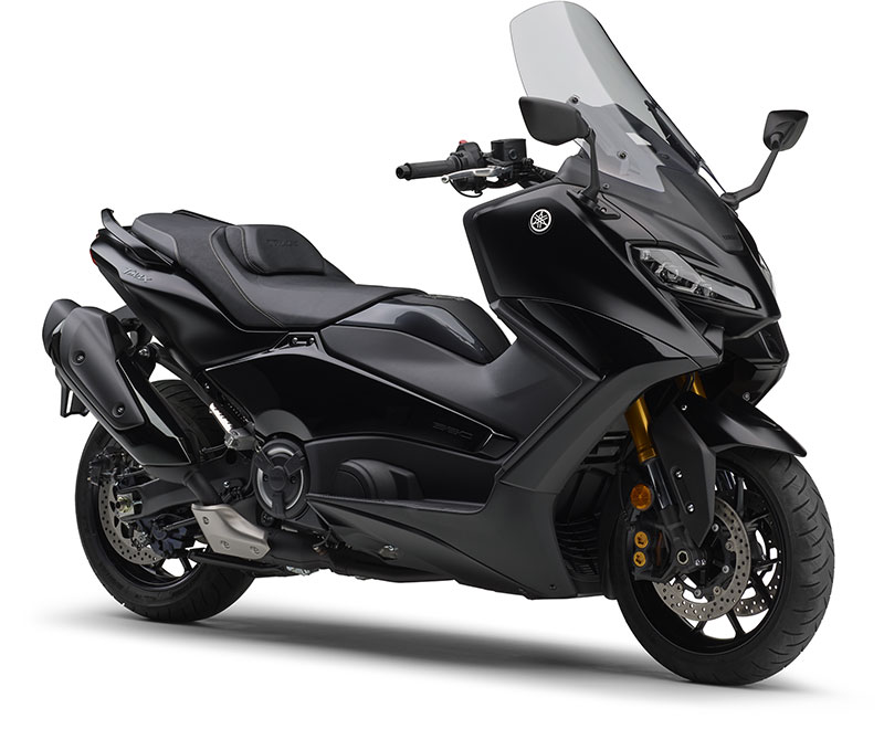 Yamaha TMAX560 TECH MAX Test Ride Review: This is the Original Sports  Scooter!
