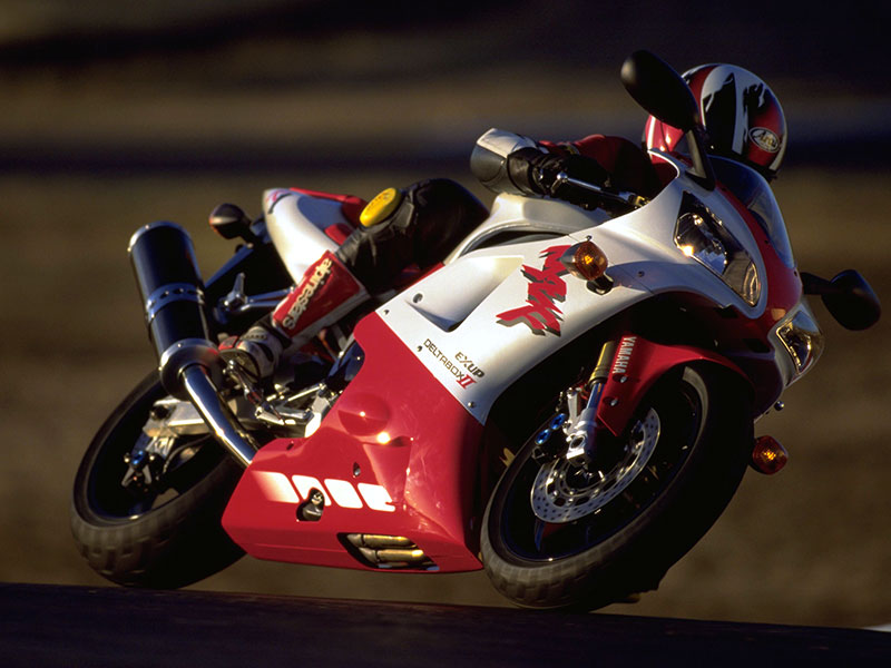The R-Series Pedigree: YZF-R125 Model Evolution - Motorcycle