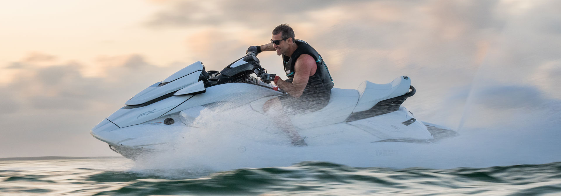 FX Cruiser SVHO WaveRunner(PWC) Yamaha Motor Co., Ltd.