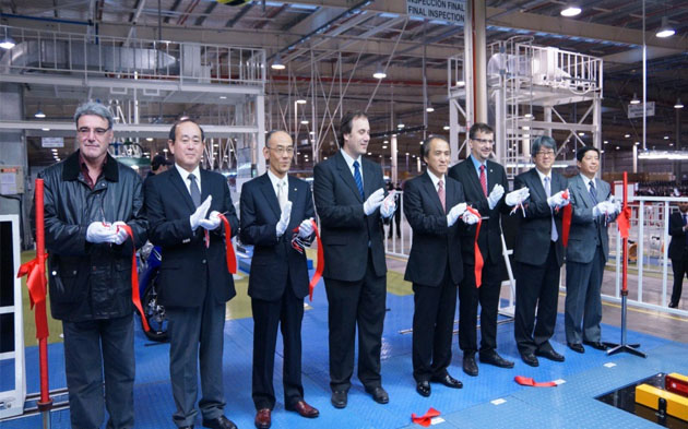 現地時間7月15日に行われた新工場の開所式