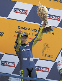 V・ロッシは16戦中9勝を飾りチャンピオンを獲得