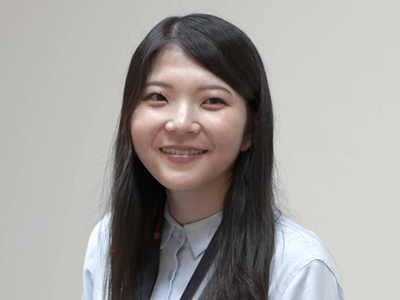社員プロフィール写真