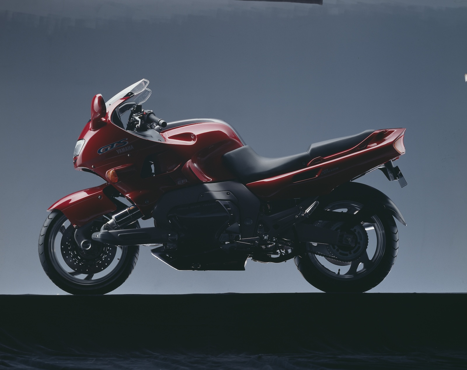 1994 GTS1000