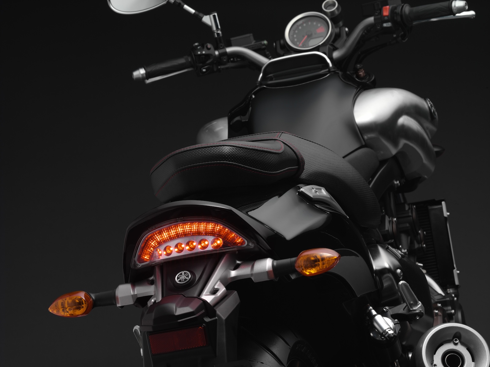 2009 VMAX