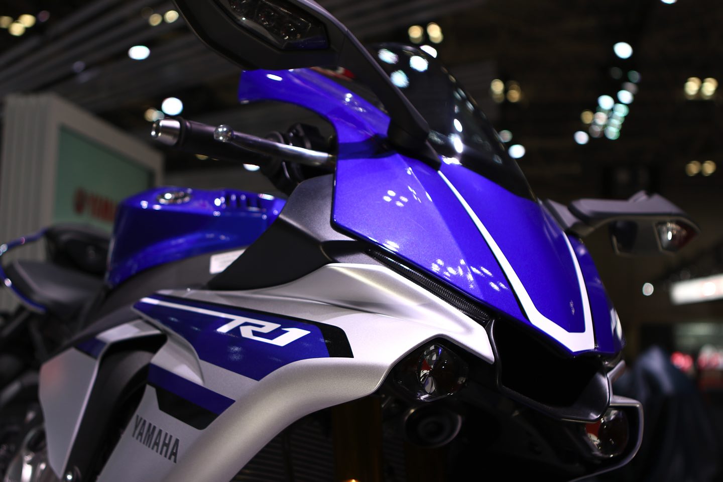 YZF-R1