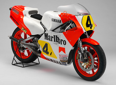 1983年型YZR500(0W70)