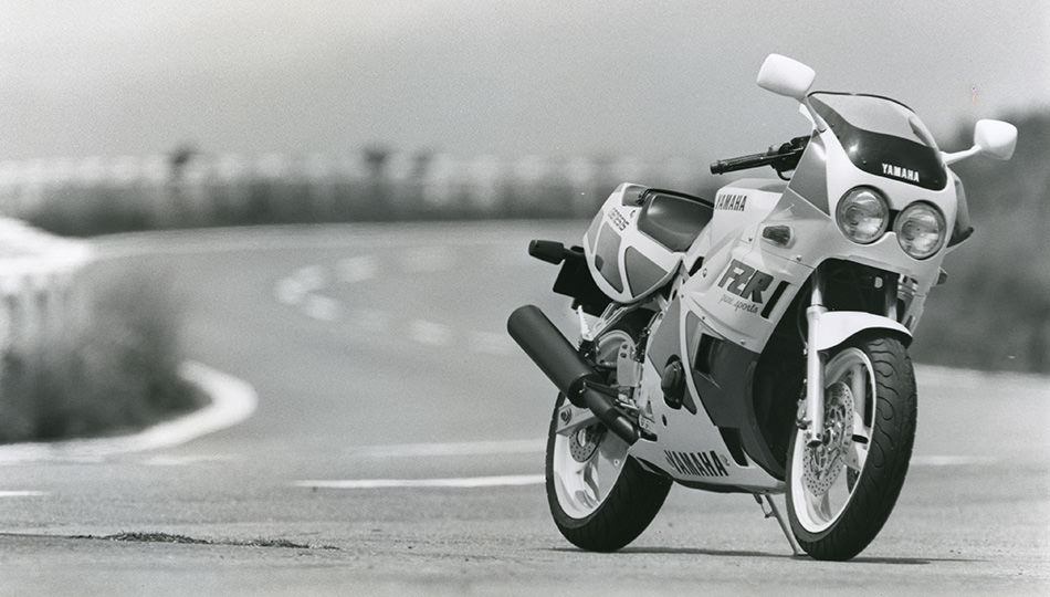 FZR400 (1986年発売)