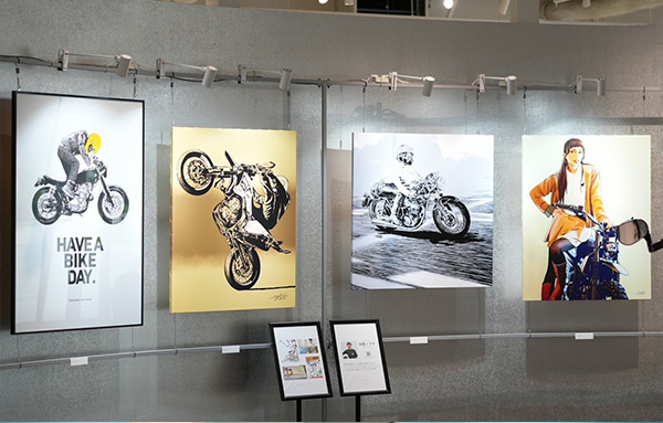 イラストレーターが描くYAMAHAバイクのあるスタイル展