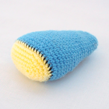 Knit the fuel tank