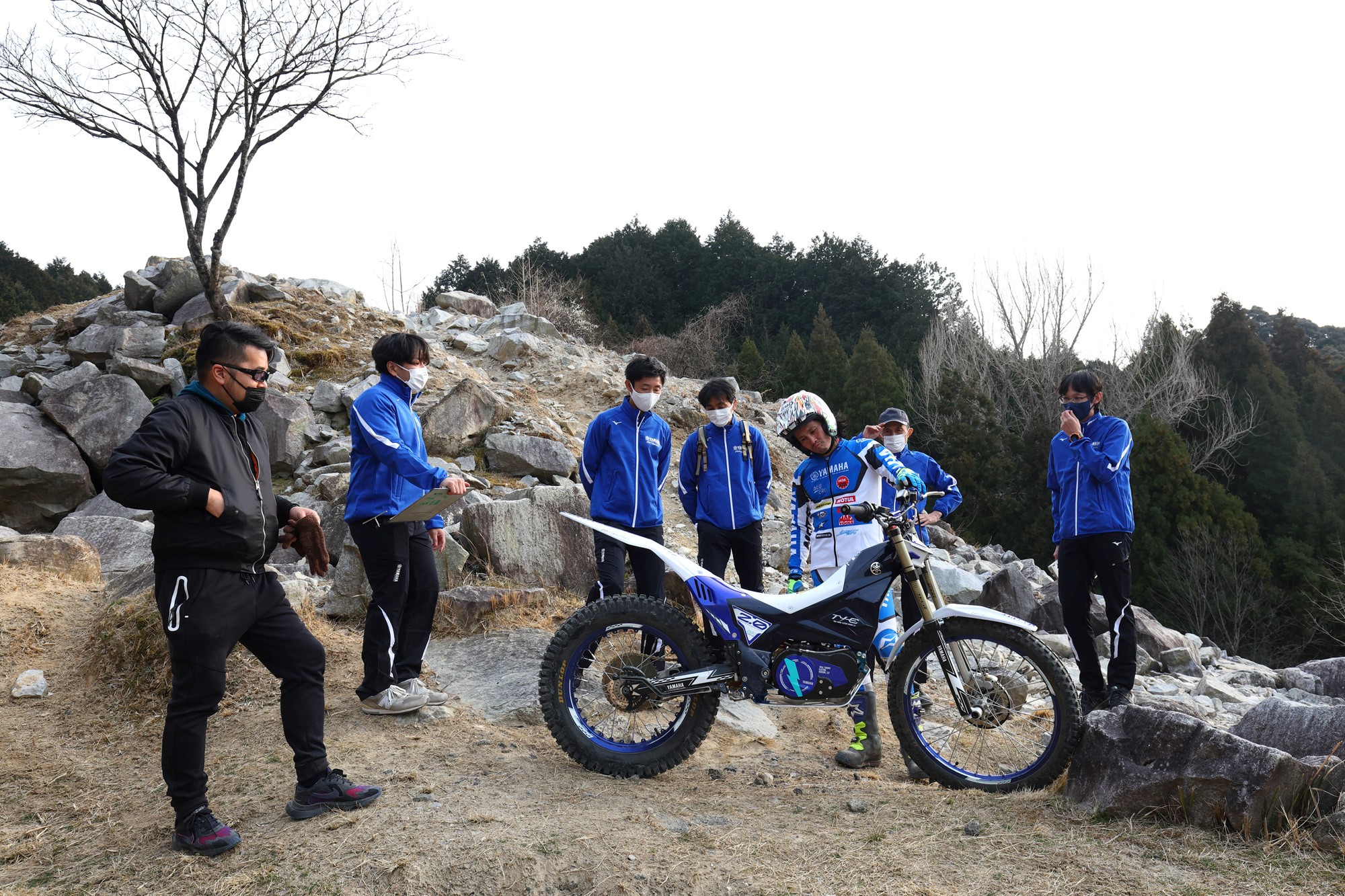 Toyota and other members of the project are accelerating their development timetable in order to enter the Trial World Championship.