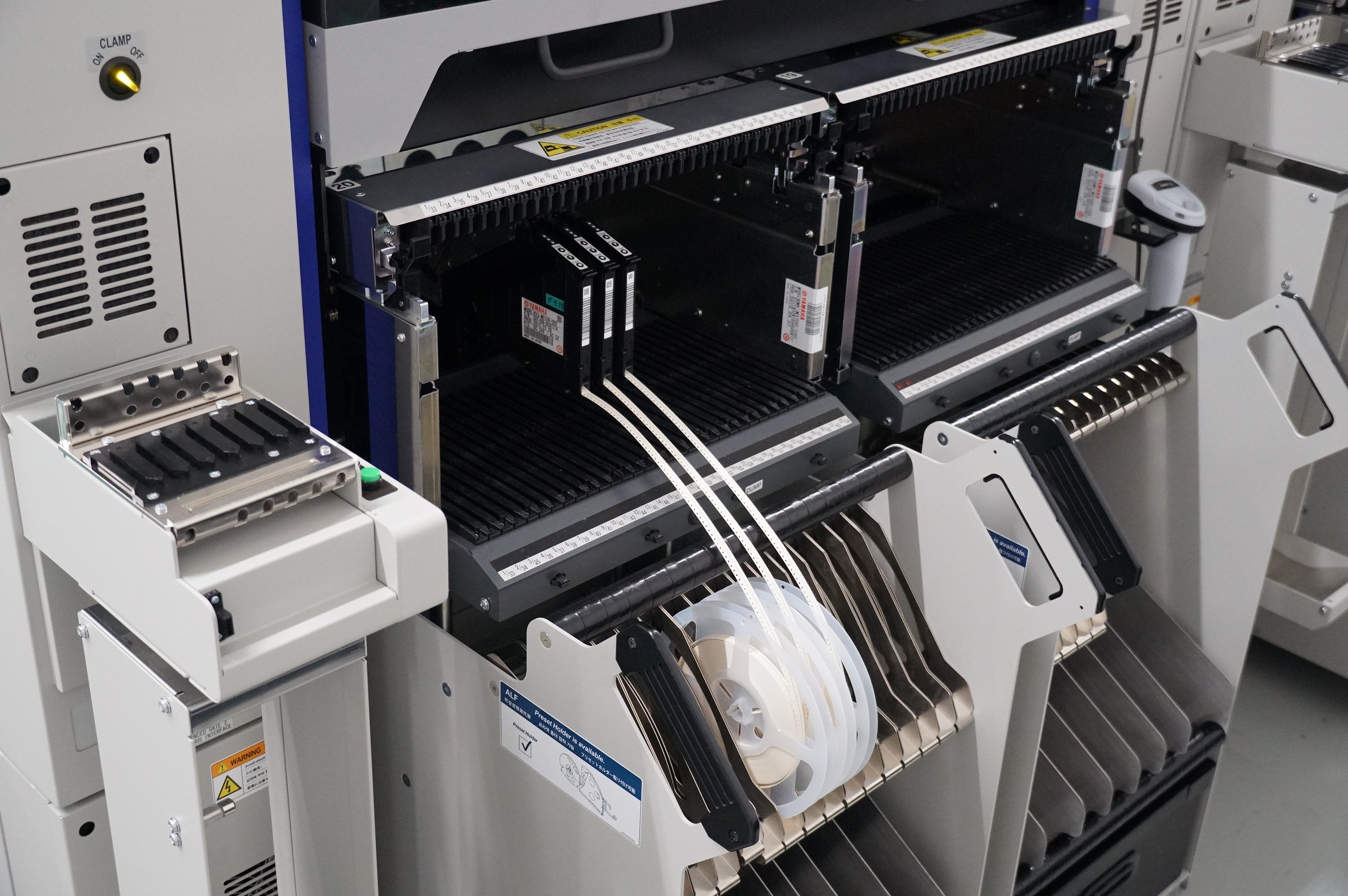 ABAS12 slim single-axis slider type robot (right)